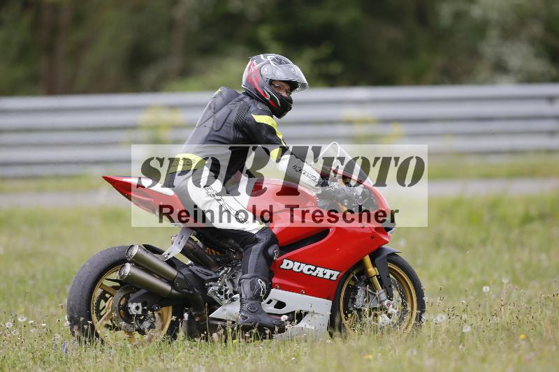 /Archiv-2023/15 08.05.2023 Moto Club Anneau du Rhin/Impressionen